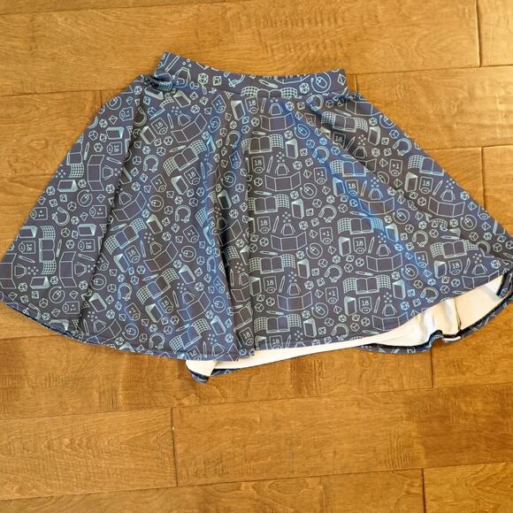 Game Master Skater Skirt, Dungeons and Dragons skirt by Paola’s Pixels S - Picture 4 of 8